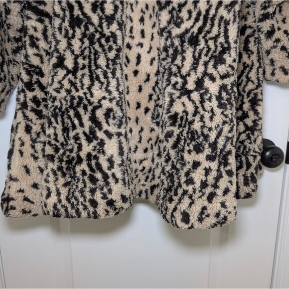 Vintage Faux Fur Leopard Coat Medium Modacrylic Plush Jacket MobWife - Picture 6 of 8